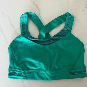 Lululemon Sports Bra Size 4